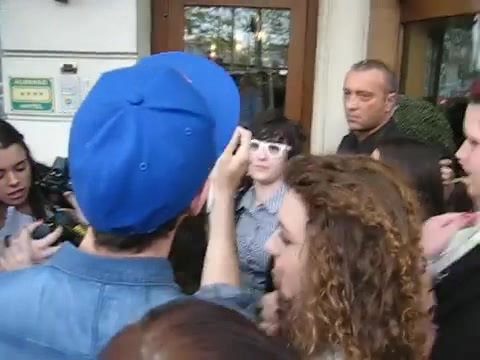 Demi Lovato In Milan - Outside Her Hotel 1399 Demi Lovato In Milan - Outside Her Hotel 1399