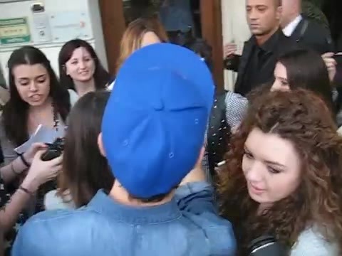 Demi Lovato In Milan - Outside Her Hotel 1410 Demi Lovato In Milan - Outside Her Hotel 1410