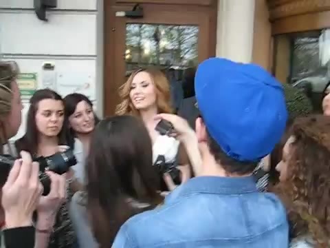 Demi Lovato In Milan - Outside Her Hotel 1454 Demi Lovato In Milan - Outside Her Hotel 1454