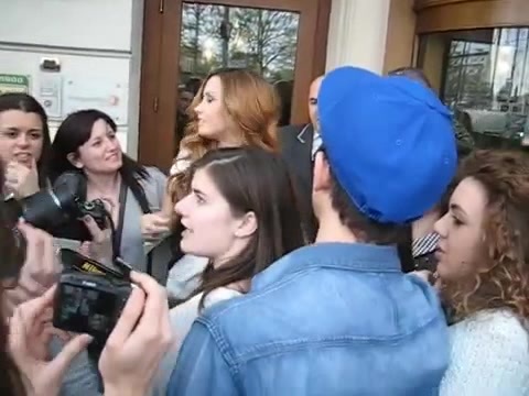 Demi Lovato In Milan - Outside Her Hotel 1470