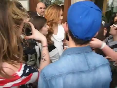 Demi Lovato In Milan - Outside Her Hotel 1575