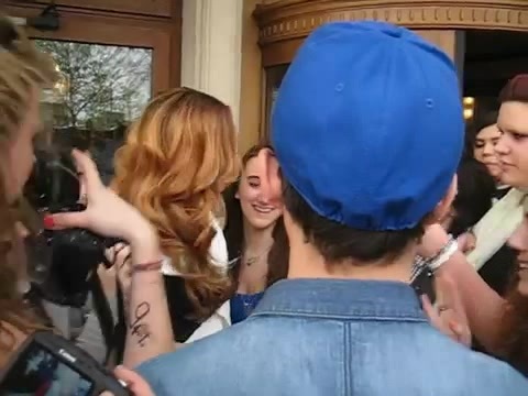 Demi Lovato In Milan - Outside Her Hotel 1638 - Demilush In Milan - Outside Her Hotel Part oo3