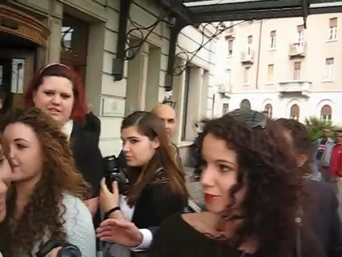 Demi Lovato In Milan - Outside Her Hotel 1683 - Demilush In Milan - Outside Her Hotel Part oo3
