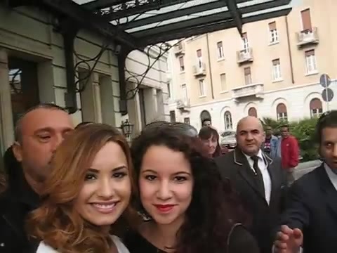 Demi Lovato In Milan - Outside Her Hotel 1708 - Demilush In Milan - Outside Her Hotel Part oo3