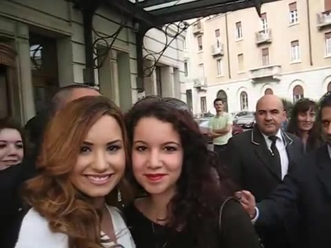 Demi Lovato In Milan - Outside Her Hotel 1716 - Demilush In Milan - Outside Her Hotel Part oo3