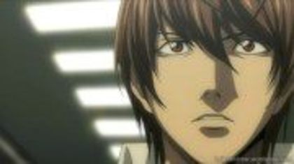 Deci stai sa inteleg... Tocmai ai aflat ca ai fost adoptata si tu nu reactionezi in niciun fel?