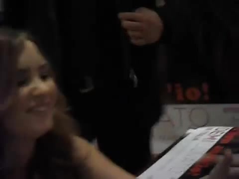 Demi Lovato signing session Mondadori Milano 31-03-12 0688