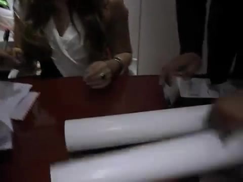 Demi Lovato signing session Mondadori Milano 31-03-12 1181