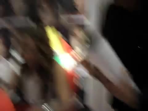 Demi Lovato signing session Mondadori Milano 31-03-12 1276