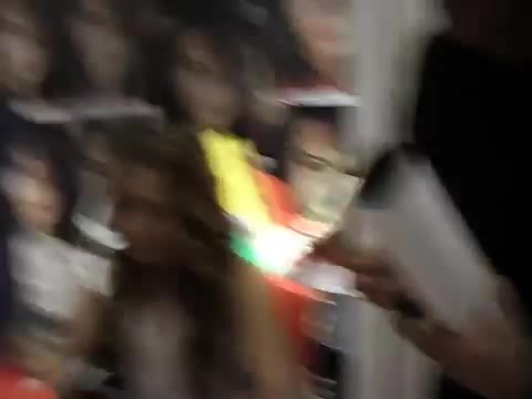 Demi Lovato signing session Mondadori Milano 31-03-12 1277