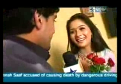 00_00_43 - sara khan 3