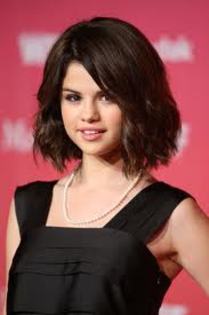 download - Selena Gomez