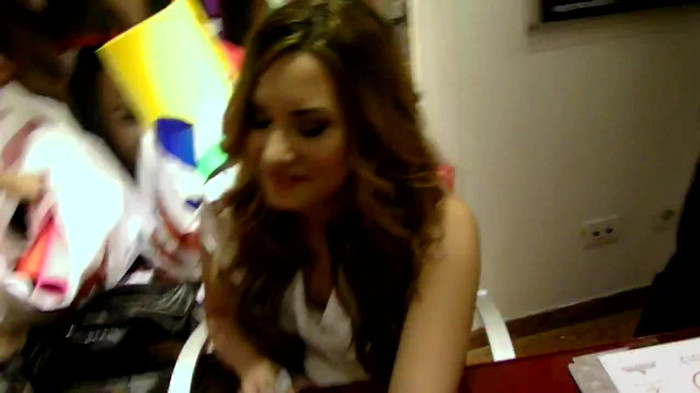 Demi Lovato - 31 marzo - Mondadori Milano 331 - Demilush - 31 March - Mondadori Milano