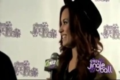 Maxwell with Demi Lovato HQ (483) - Demilush - Maxwell with Demi Lovato Part oo2