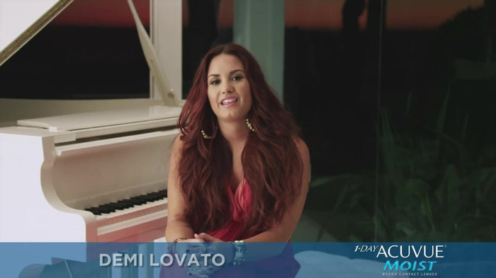 Demi Lovato reveals her vision for style_ ACUVUE® 1-DAY Contest Stories 0018 - Demi - Reveals Her Vision For Style ACUVUE 1 - Day Contest Stories Part oo3
