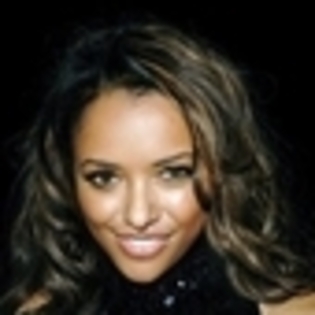 katerina-graham-932186l-thumbnail_gallery