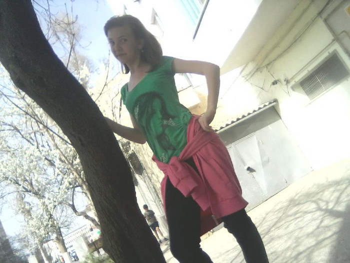 561118_275056185911719_100002220180003_633643_2130547245_n