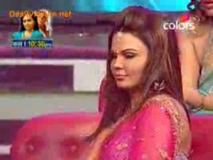 00_00_44 - Sara khan PERFORMANCE IN BIGBOSS 4