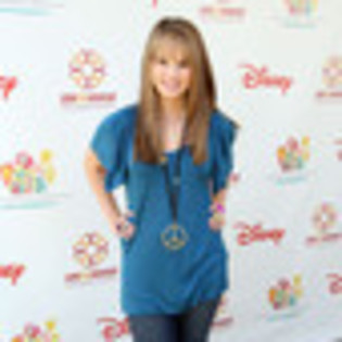 debby-ryan-161804l-thumbnail_gallery - debby ryan