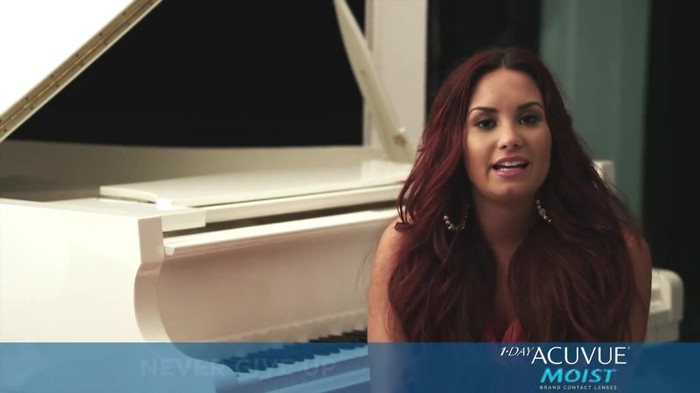 Demi Lovato talks about never giving up_ ACUVUE® 1-DAY Contest Stories 0140