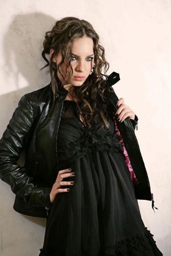 Belinda_1259470526_1[1] - Belinda