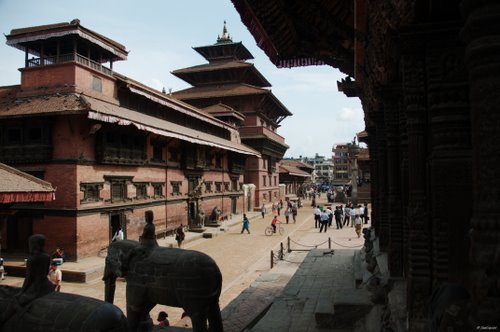 28019128 - India