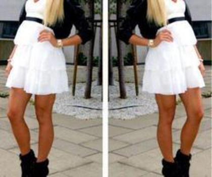 Rochie scurta