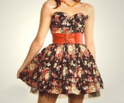 Rochie cu flori faine