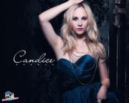 9 - 5 Caroline Forbes - Candice Accola