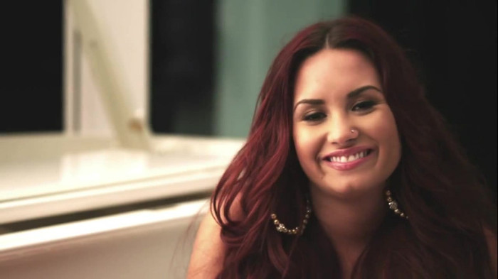 Demi Lovato talks about never giving up_ ACUVUE® 1-DAY Contest Stories 1445