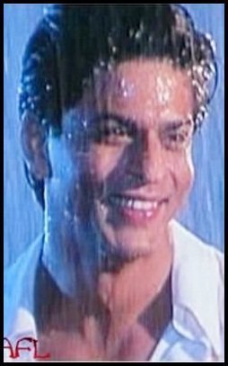 269442_223339847702044_216424991726863_575991_2975364_n - shahrukh khan