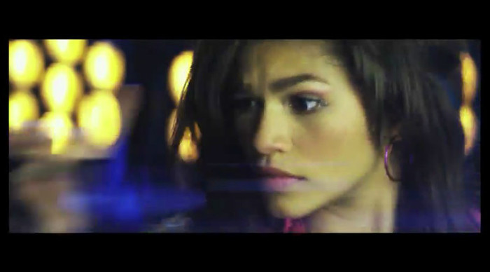♭ Facii Ce facii JAKE :O:O:O :@