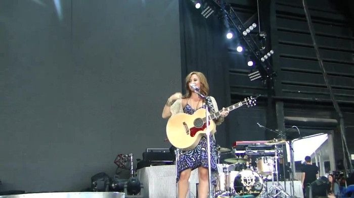 Demi Lovato Stop The World Soundcheck Tampa {HD} 0026 - Demilush - Stop The World Soundcheck Tampa