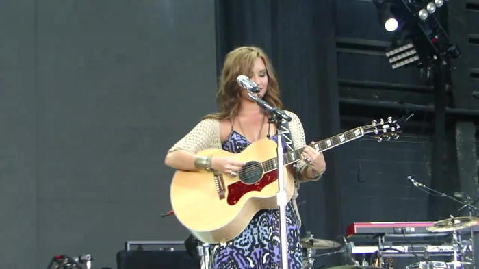 Demi Lovato Stop The World Soundcheck Tampa {HD} 0086 - Demilush - Stop The World Soundcheck Tampa