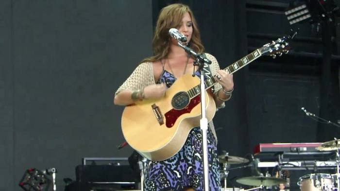 Demi Lovato Stop The World Soundcheck Tampa {HD} 0134