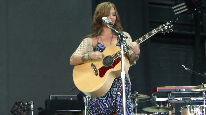 Demi Lovato Stop The World Soundcheck Tampa {HD} 0141