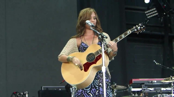 Demi Lovato Stop The World Soundcheck Tampa {HD} 0149