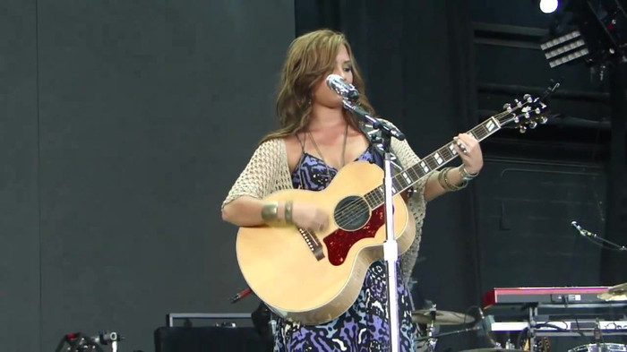 Demi Lovato Stop The World Soundcheck Tampa {HD} 0177 - Demilush - Stop The World Soundcheck Tampa