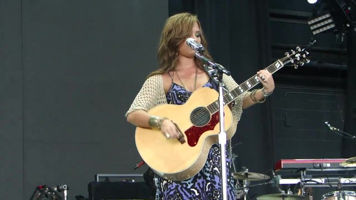 Demi Lovato Stop The World Soundcheck Tampa {HD} 0190