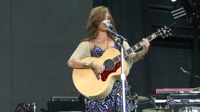 Demi Lovato Stop The World Soundcheck Tampa {HD} 0199