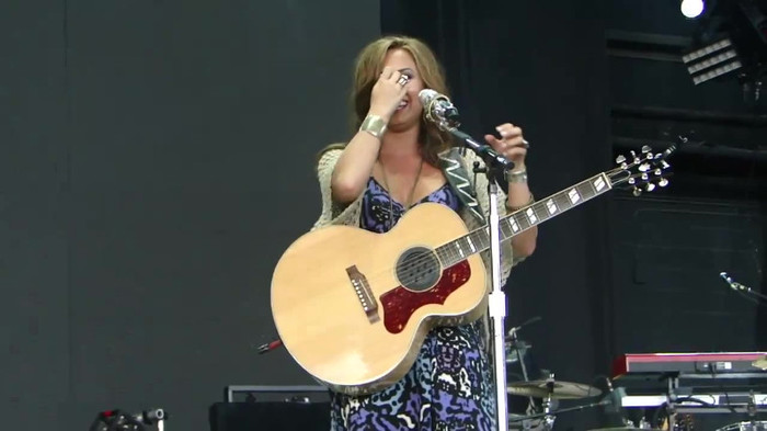 Demi Lovato Stop The World Soundcheck Tampa {HD} 0373