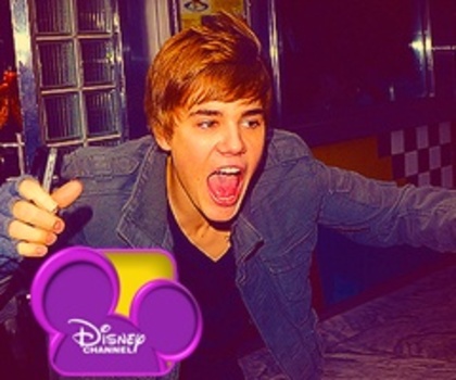 ♭  AJUTOORR !!! [ Iesind in curte ..G0L ]