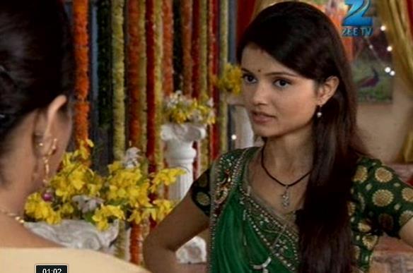 393798_281007511958208_100001468849001_765460_237004058_n - Rubina Dilaik