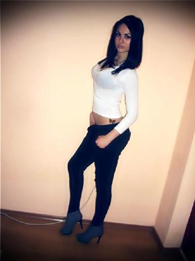 Dracoasa; Cele mai frumoase fete

le gasesti pe

Http://xat.com/fitzanebuna
