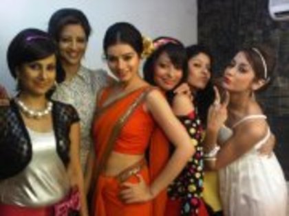 526152_10150686605218425_500888424_9334330_1314985_a