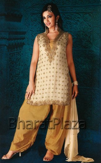  - Shilpa Anand BharatPlaza PhotoShoot