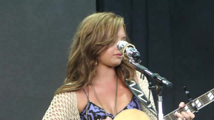 Demi Lovato Stop The World Soundcheck Tampa {HD} 1064