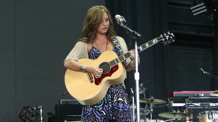 Demi Lovato Stop The World Soundcheck Tampa {HD} 0602 - Demilush - Stop The World Soundcheck Tampa Part oo1