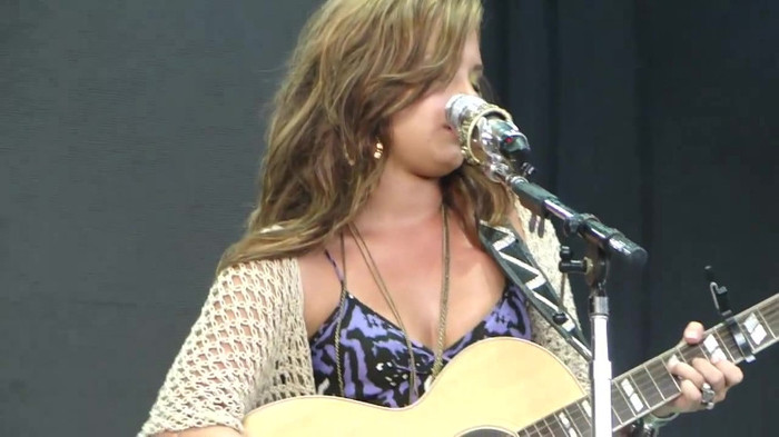 Demi Lovato Stop The World Soundcheck Tampa {HD} 1111