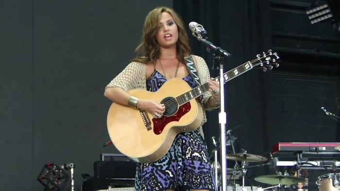 Demi Lovato Stop The World Soundcheck Tampa {HD} 0620 - Demilush - Stop The World Soundcheck Tampa Part oo1